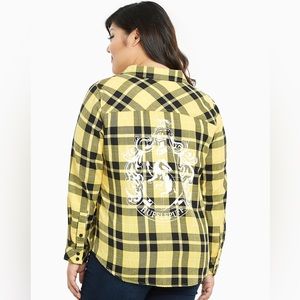 Torrid Harry Potter yellow button up plaid. Size 1 14/16 Hufflepuff